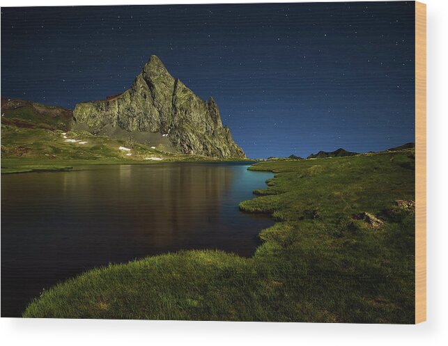 Night Wood Print featuring the photograph Glacier Anayet by David Mart?n Cast?n