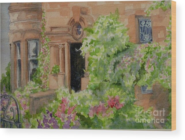 Doorway With Florals Wood Print featuring the painting Glasgow Doorway by Genie Morgan