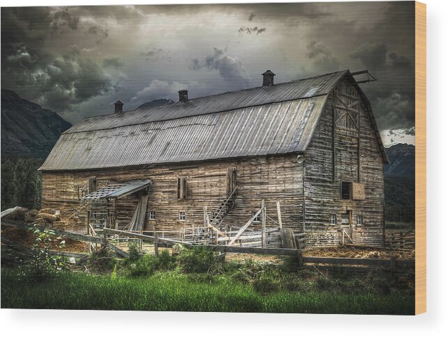 Barn Wood Print featuring the photograph Golden Barn by Wayne Sherriff