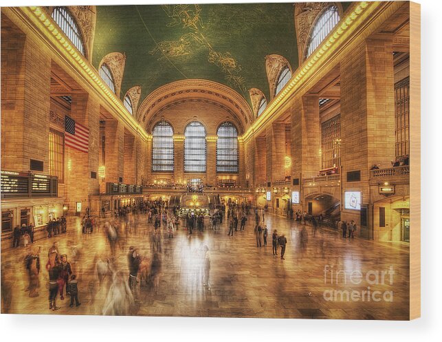 Art Wood Print featuring the photograph Golden Grand Central by Yhun Suarez