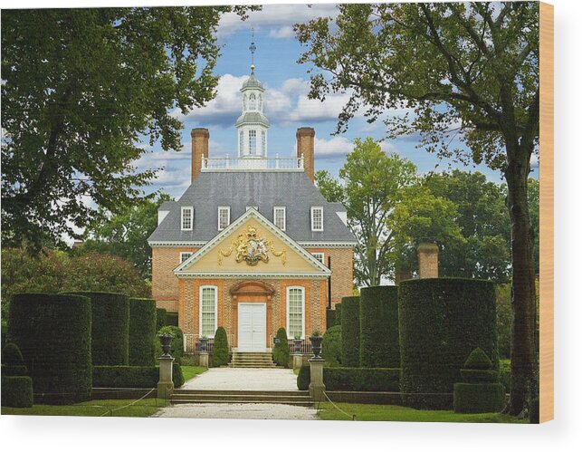 Palace Wood Print featuring the photograph Governors Palace by Mark Currier