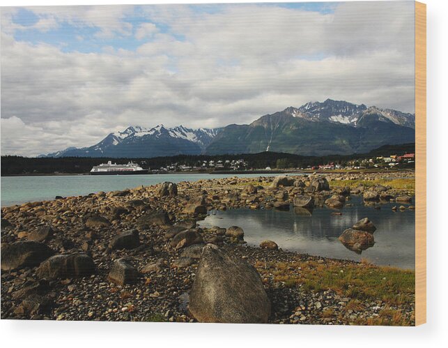 Harbor Wood Print featuring the photograph Haines Alaska by Gary Gunderson