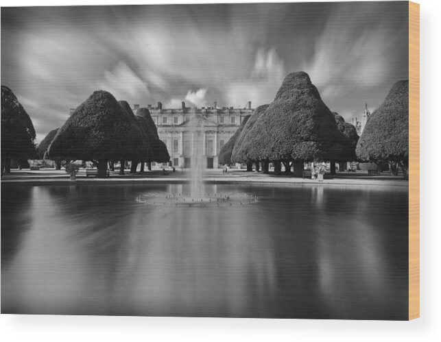 Hampton Court Palace Wood Print featuring the photograph Hampton Court Palace by Maj Seda