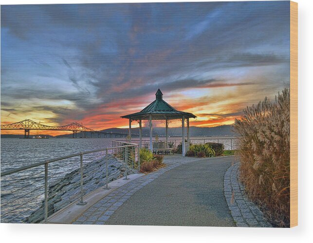 'hudson River Wood Print featuring the photograph Hudson River Fiery Sky by Jeffrey Friedkin