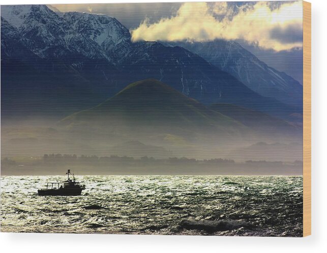 Rough Sea Wood Print featuring the photograph Kaikoura Coast New Zealand by Amanda Stadther