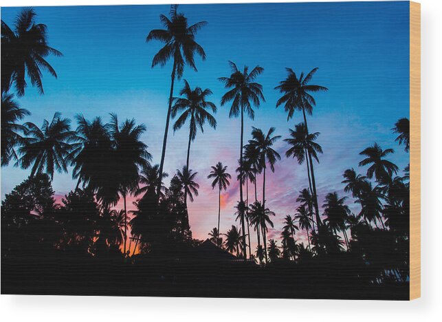 Sunrise Wood Print featuring the photograph Koh Samui Sunrise by Mike Lee