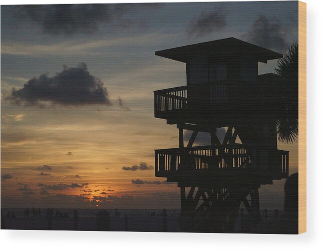 Lorida Wood Print featuring the photograph Last Watch by Jean Macaluso