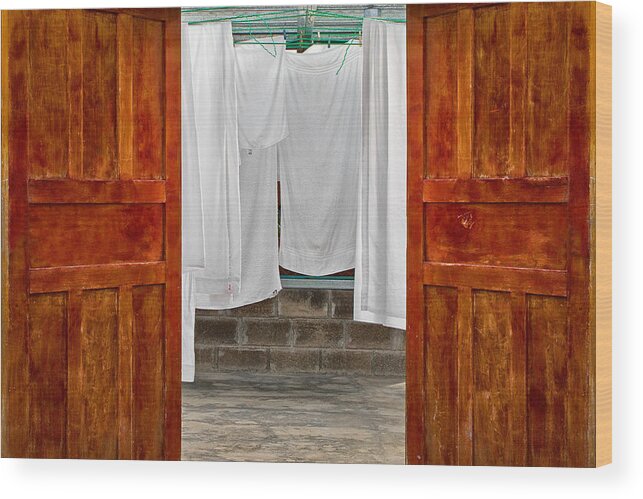 Doors Wood Print featuring the photograph Laundry Day by Wendell Thompson