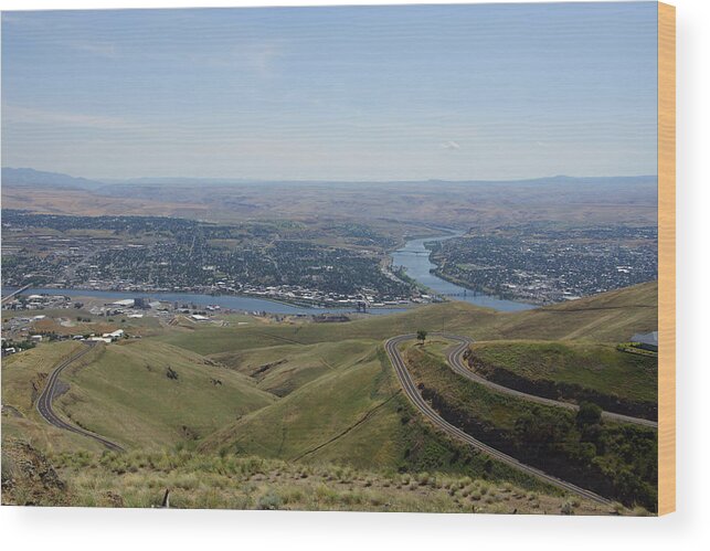 Lewiston Idaho Wood Print featuring the photograph Lewiston Idaho and Clarkston Washington by Ron Roberts