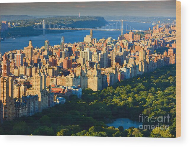 America Wood Print featuring the photograph Manhattan View at Sunset by Henk Meijer Photography