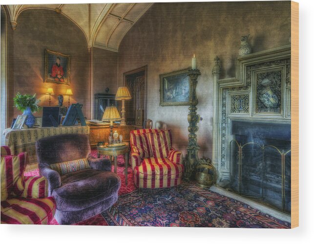 Lounge Wood Print featuring the photograph Mansion Lounge by Ian Mitchell