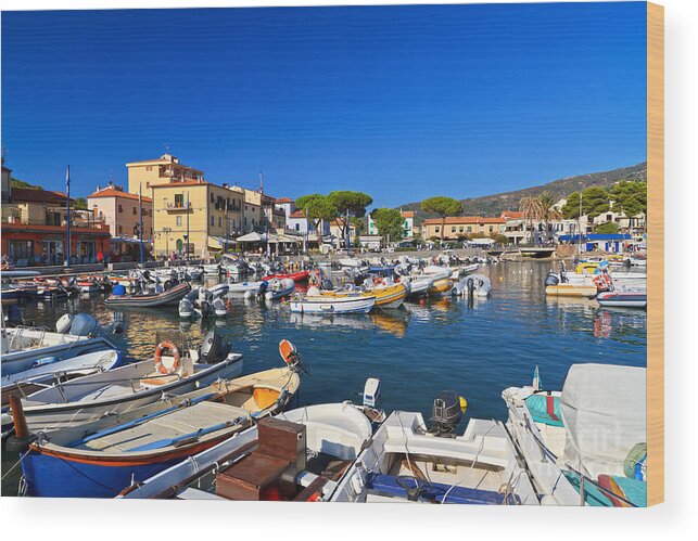 Italy Wood Print featuring the photograph Marina di Campo - Elba island by Antonio Scarpi