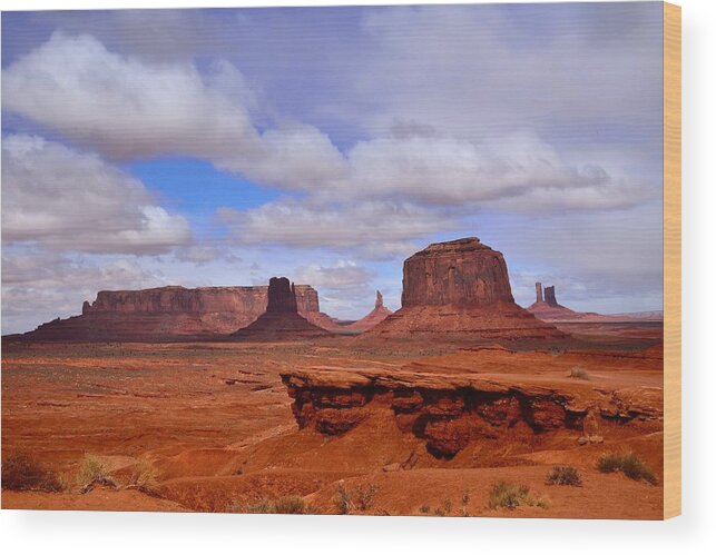 Monument Valley Wood Print featuring the photograph Monument Valley by Walt Sterneman