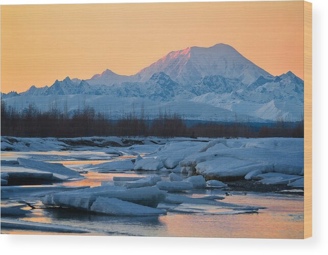 Alaska Wood Print featuring the photograph Mount Foraker by Scott Slone