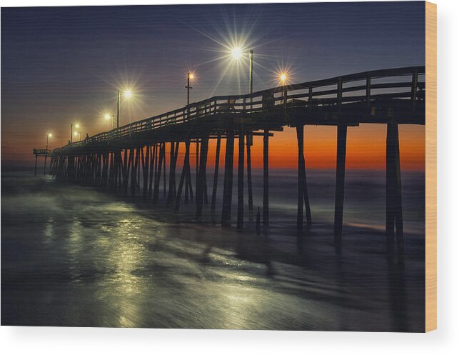 Pier Wood Print featuring the photograph Nags Head Pier at Dawn by David Kay