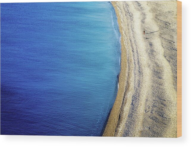 Scenics Wood Print featuring the photograph Nice Beach Early Morning by Yves Andre