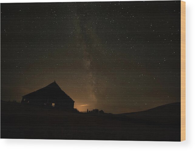 Sky Wood Print featuring the photograph Night Sky Glowing Over Silhouette by Marg Wood