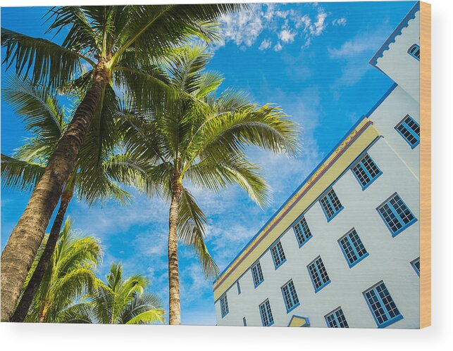 Architecture Wood Print featuring the photograph Ocean Drive by Raul Rodriguez