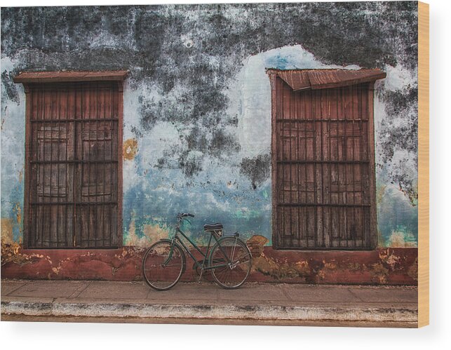 Cuba Wood Print featuring the photograph Old Bike and Grunge wall by Marzena Grabczynska Lorenc
