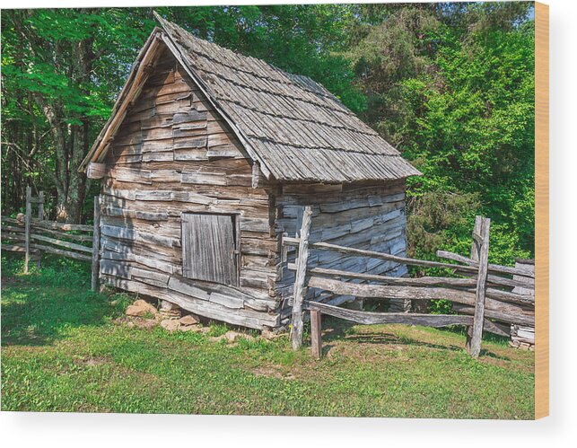 Cumberland Gap National Historical Park Wood Print featuring the photograph Old Chicken Coop by Mary Almond
