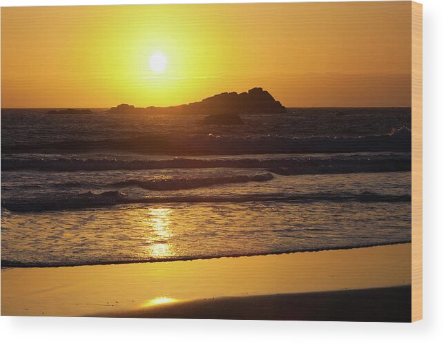 Tranquility Wood Print featuring the photograph Oregon Coast Sunset by Christopher Kimmel