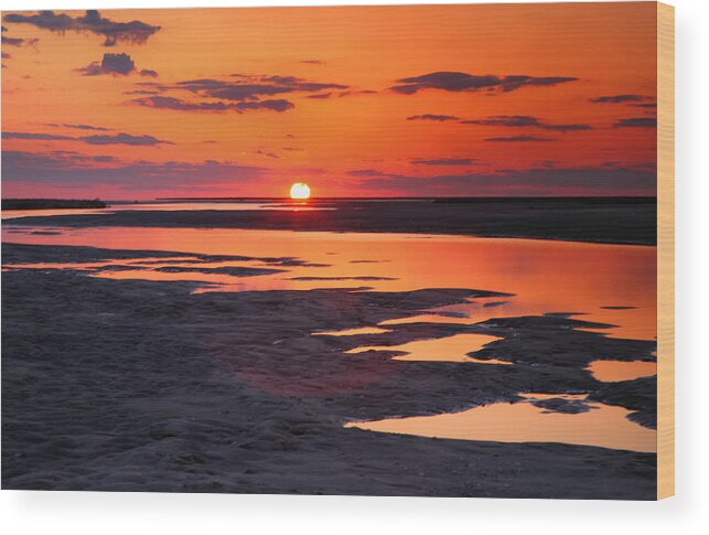 Sun Wood Print featuring the photograph Pamlico Sunset by Steven Ainsworth