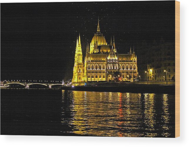 Parliament At Night Wood Print featuring the photograph Parliament at Night by Tony Murtagh