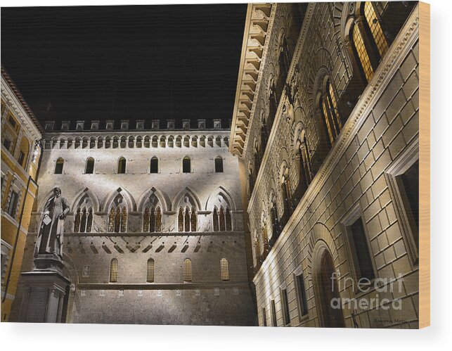 Piazza Salimbeni Wood Print featuring the photograph Piazza and Palazzo Salimbeni in Siena by Ramona Matei