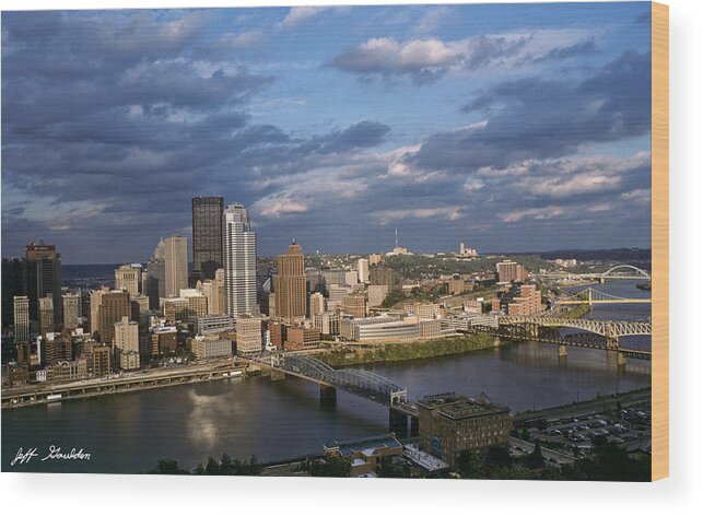 Architecture Wood Print featuring the photograph Pittsburgh Skyline at Dusk by Jeff Goulden