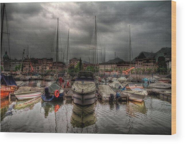 Boat Wood Print featuring the photograph Port at Como Lake by Roberto Pagani