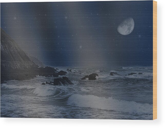 Photos Wood Print featuring the photograph Rain of stars on the sea by Angel Jesus De la Fuente