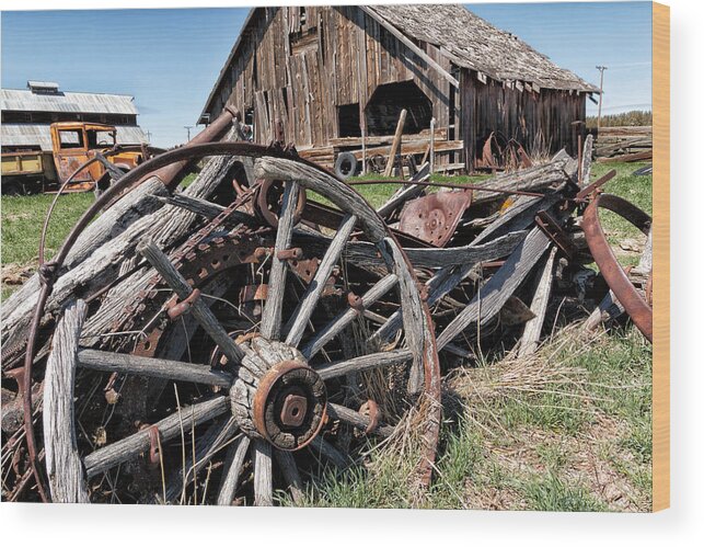 Wagon Wheels Wood Print featuring the photograph Ranch Wagon by Kathleen Bishop