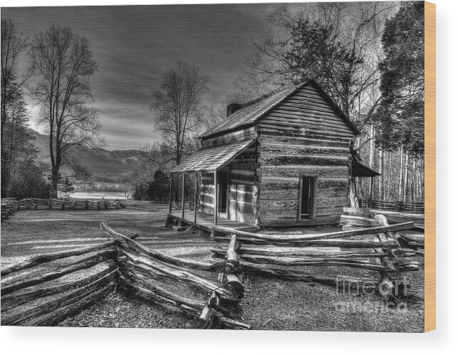 Cades Cove Home Wood Print featuring the photograph Return Of The Years by Michael Eingle