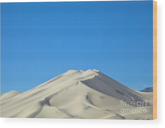 00559254 Wood Print featuring the photograph Sand Dunes In Death Valley Natl Park by Yva Momatiuk and John Eastcott
