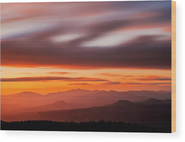 Scenics Wood Print featuring the photograph Sherrard Point Sunset by Ryan Manuel