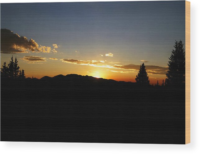 Colorado Wood Print featuring the photograph Simple Sunset by Jeremy Rhoades