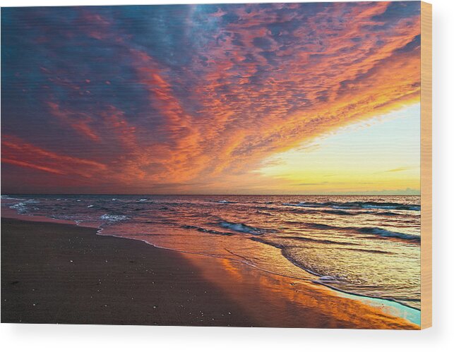 Atlantic Wood Print featuring the photograph Sky Explosion Over Delray Beach by Lynn Bauer