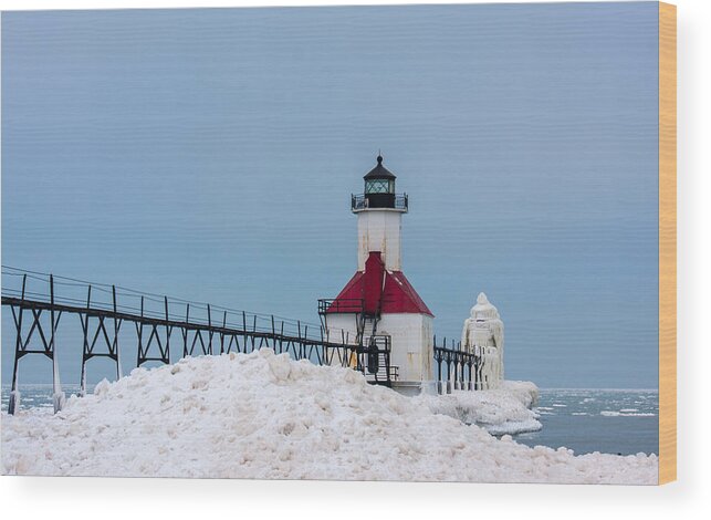 St Joseph North Pier Lighthouse Wood Print featuring the photograph St Joseph North Pier Lighthouse by Joe Holley