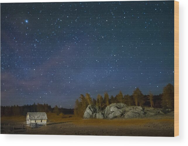 Night Wood Print featuring the photograph Stars over Outlaw Ranch by Greni Graph