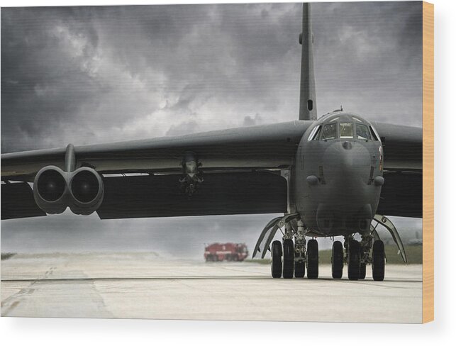 Aviation Wood Print featuring the photograph Stormfront B-52 by Peter Chilelli