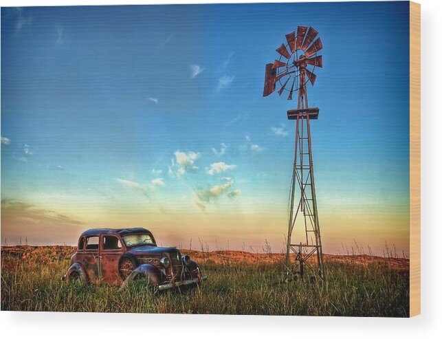 Scenic Wood Print featuring the photograph Sunrise on the Farm by Ken Smith
