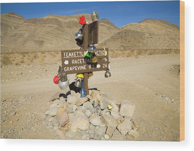 00431203 Wood Print featuring the photograph Teakettle Junction in Death Valley by Yva Momatiuk and John Eastcott