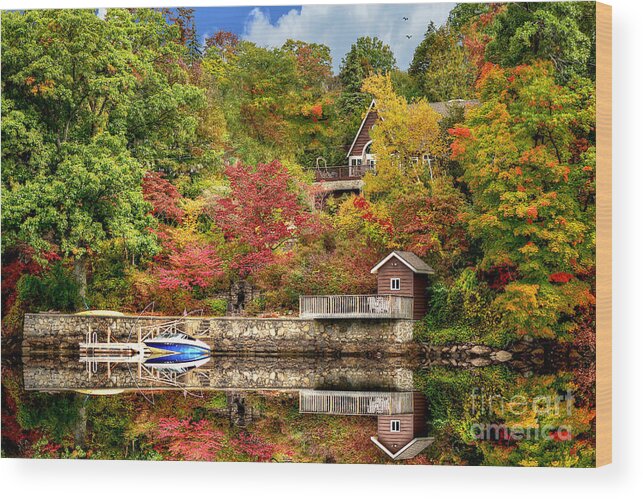 Scenic Wood Print featuring the photograph The Good Life by Kathy Baccari