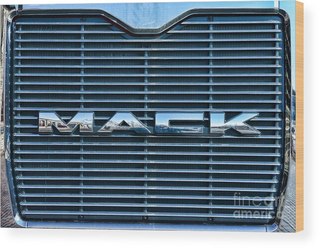 Paul Ward Wood Print featuring the photograph Truck - The MACK Grill by Paul Ward