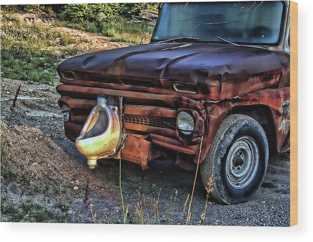 Ron Roberts Wood Print featuring the photograph Truck with benefits by Ron Roberts