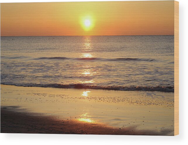 Water's Edge Wood Print featuring the photograph Tybee Island Beach At Sunrise by Aimintang