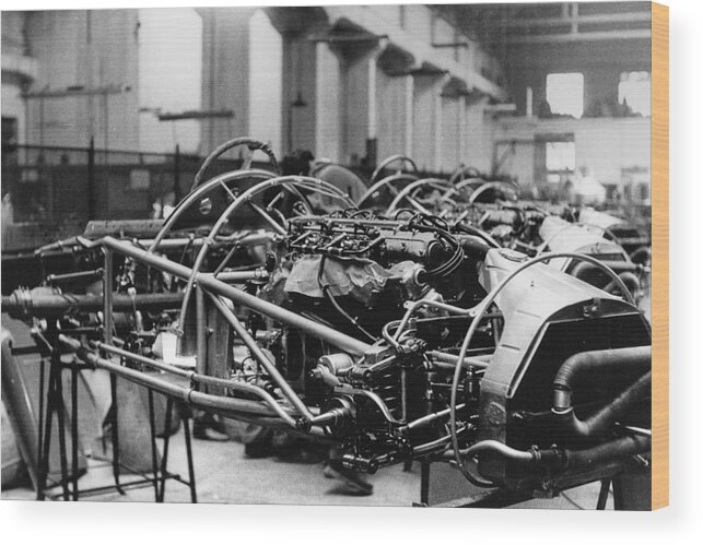 1950-1959 Wood Print featuring the photograph Visit At Maserati Factory by Bernard Cahier