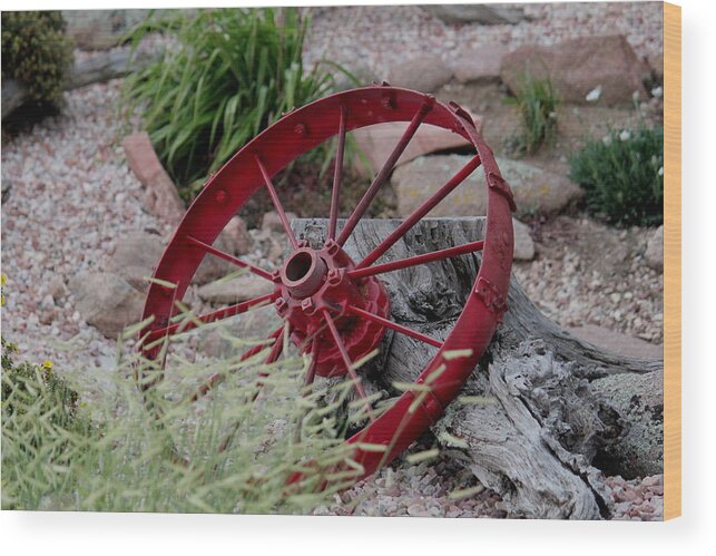 Wagon Wood Print featuring the photograph Wagon Wheel by Trent Mallett