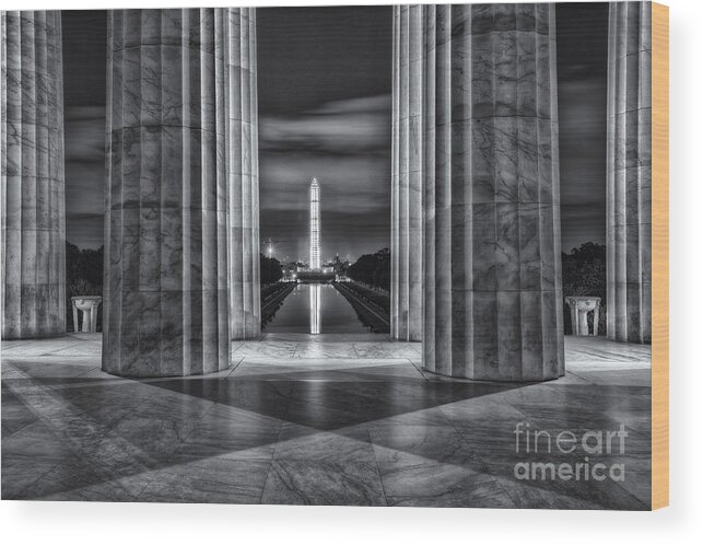 Clarence Holmes Wood Print featuring the photograph Washington Monument from Lincoln Memorial II by Clarence Holmes
