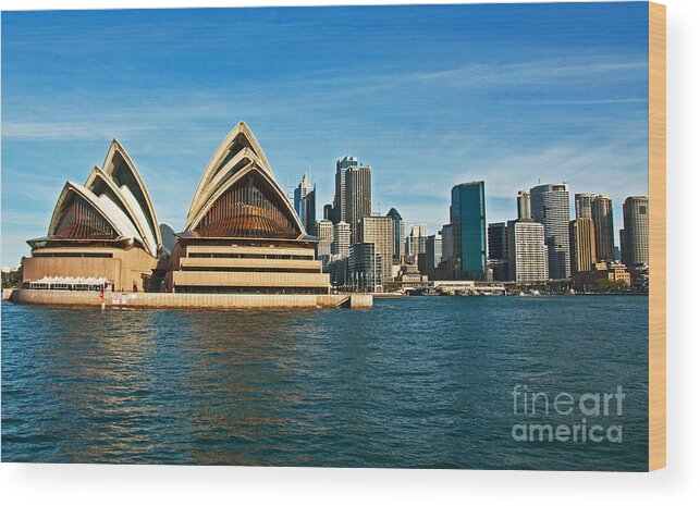 Photograph Wood Print featuring the photograph Welcome to Sydney by Bob and Nancy Kendrick